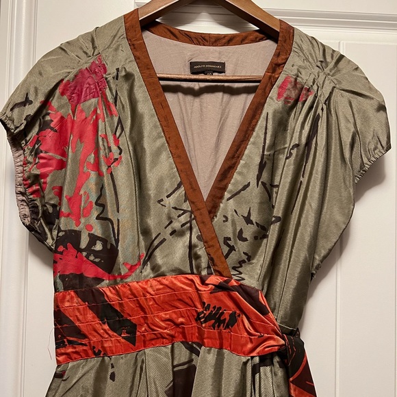 New with no tags - size 40 - Picture 2 of 3